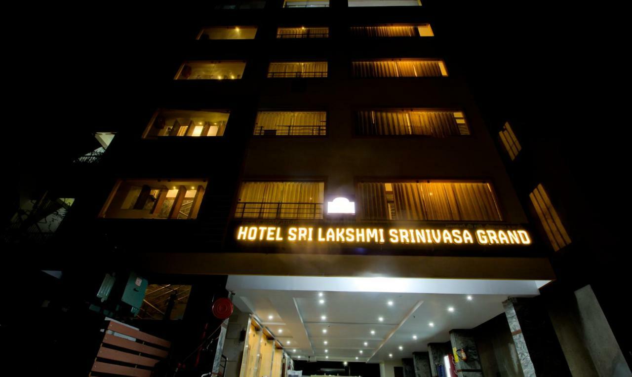 Treebo Sls Grand Hotel Tirupati Luaran gambar